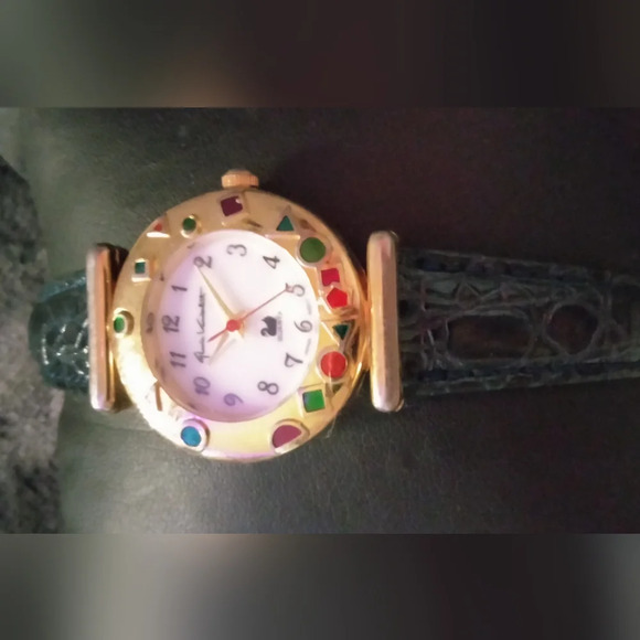 Vintage Gloria Vanderbilt watch - Picture 3 of 7